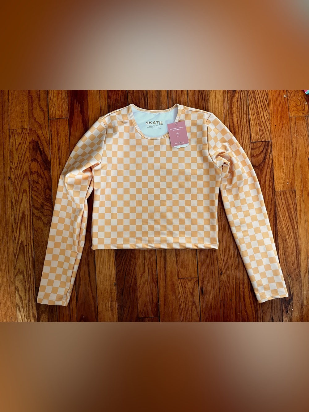 Skatie Speedway Yellow Check Surf top | Size M